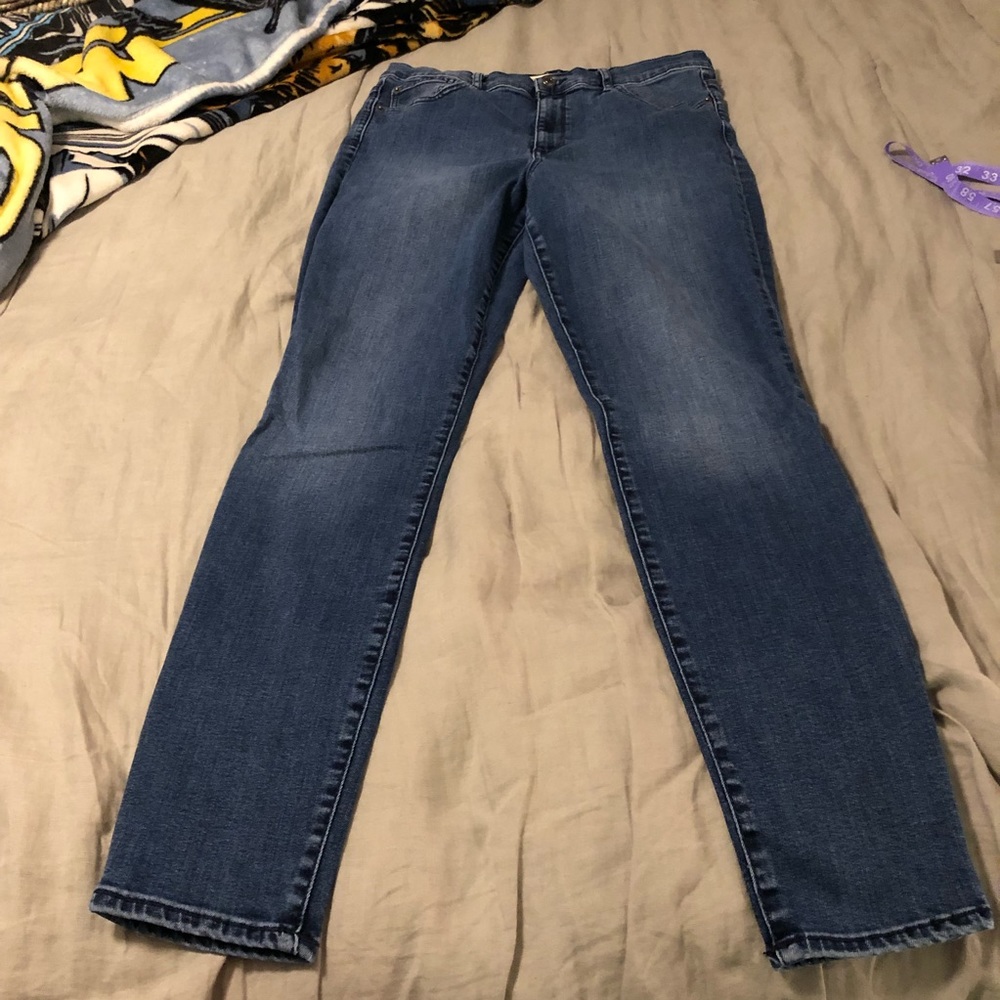 Gap Jeans